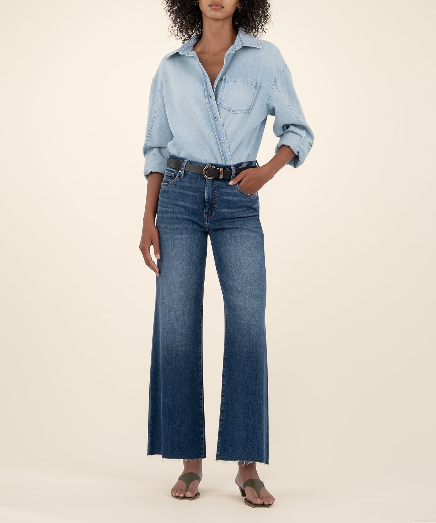 Meg High Rise Wide Leg, Petite in Inexhaustible Wash