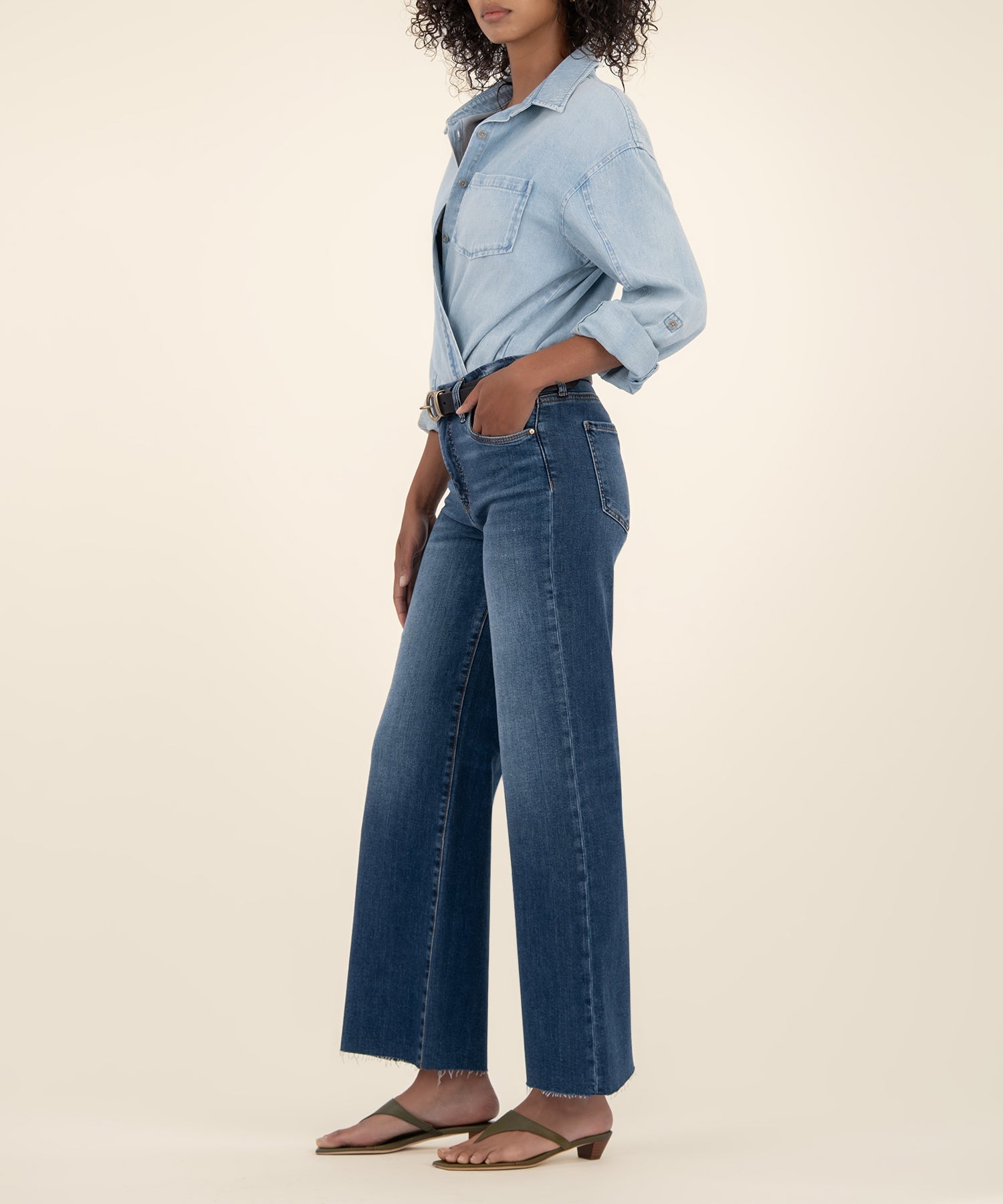 Meg High Rise Wide Leg, Petite in Inexhaustible Wash