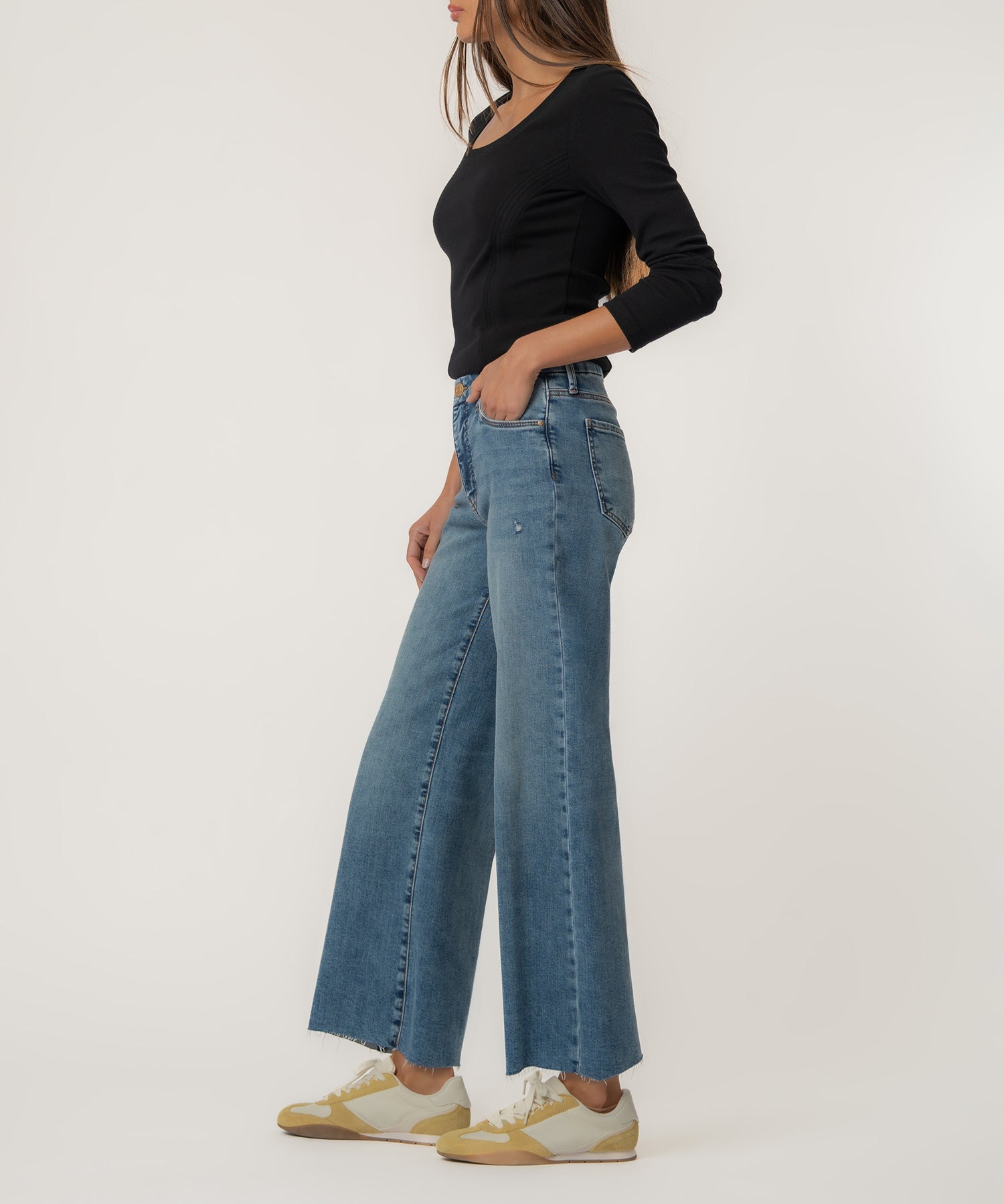 Meg High Rise Wide Leg, Petite in Regent Wash