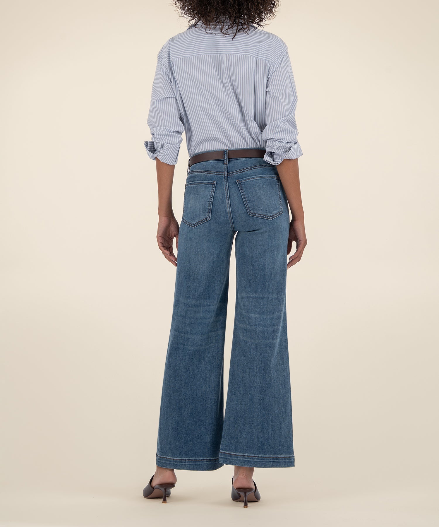 Meg High Rise Wide Leg, Petite in Loyalty Wash