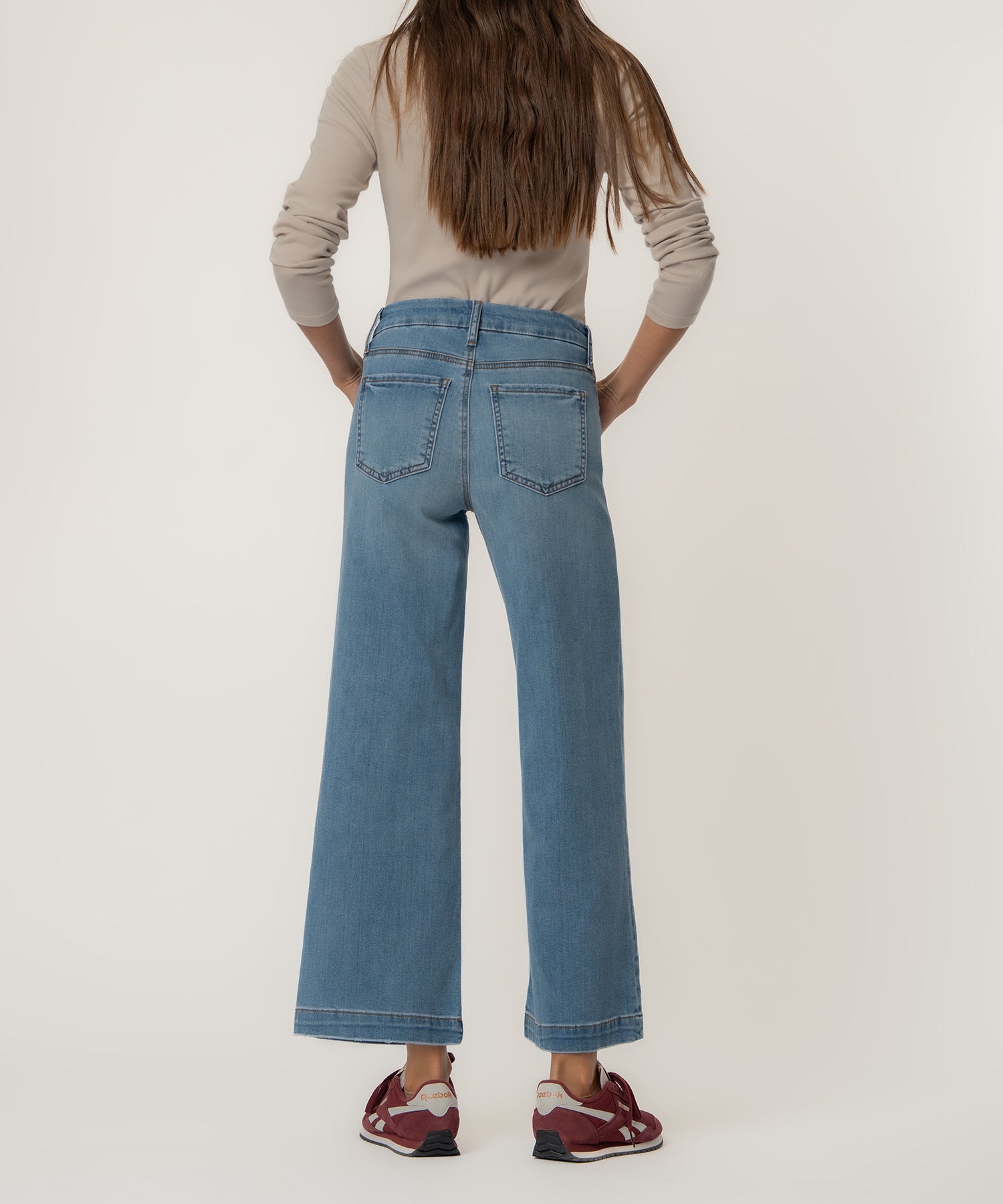 Meg High Rise Wide Leg, Petite in Totally Wash