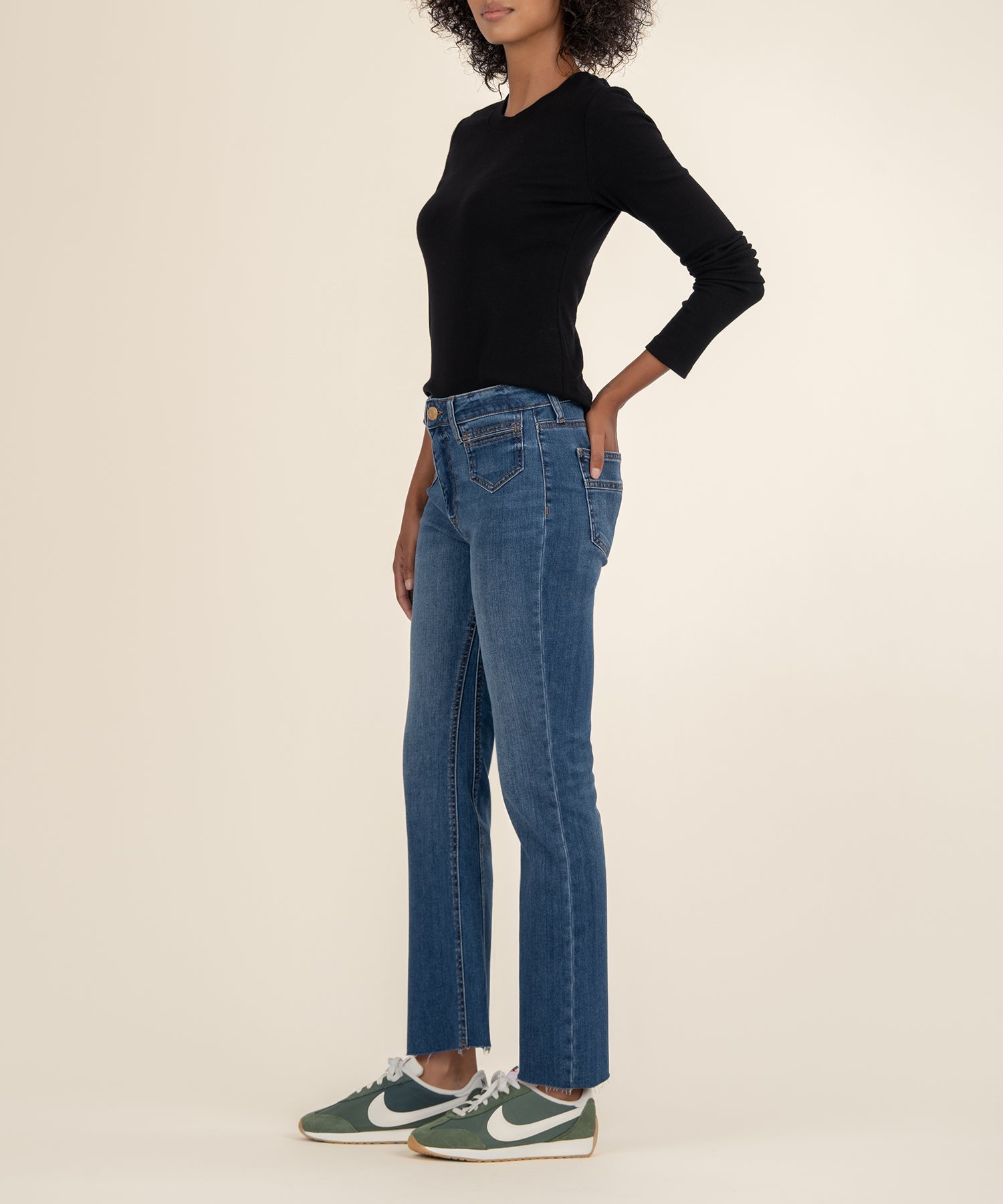 Kelsey High Rise Ankle Flare, Petite in Unbreakable Wash