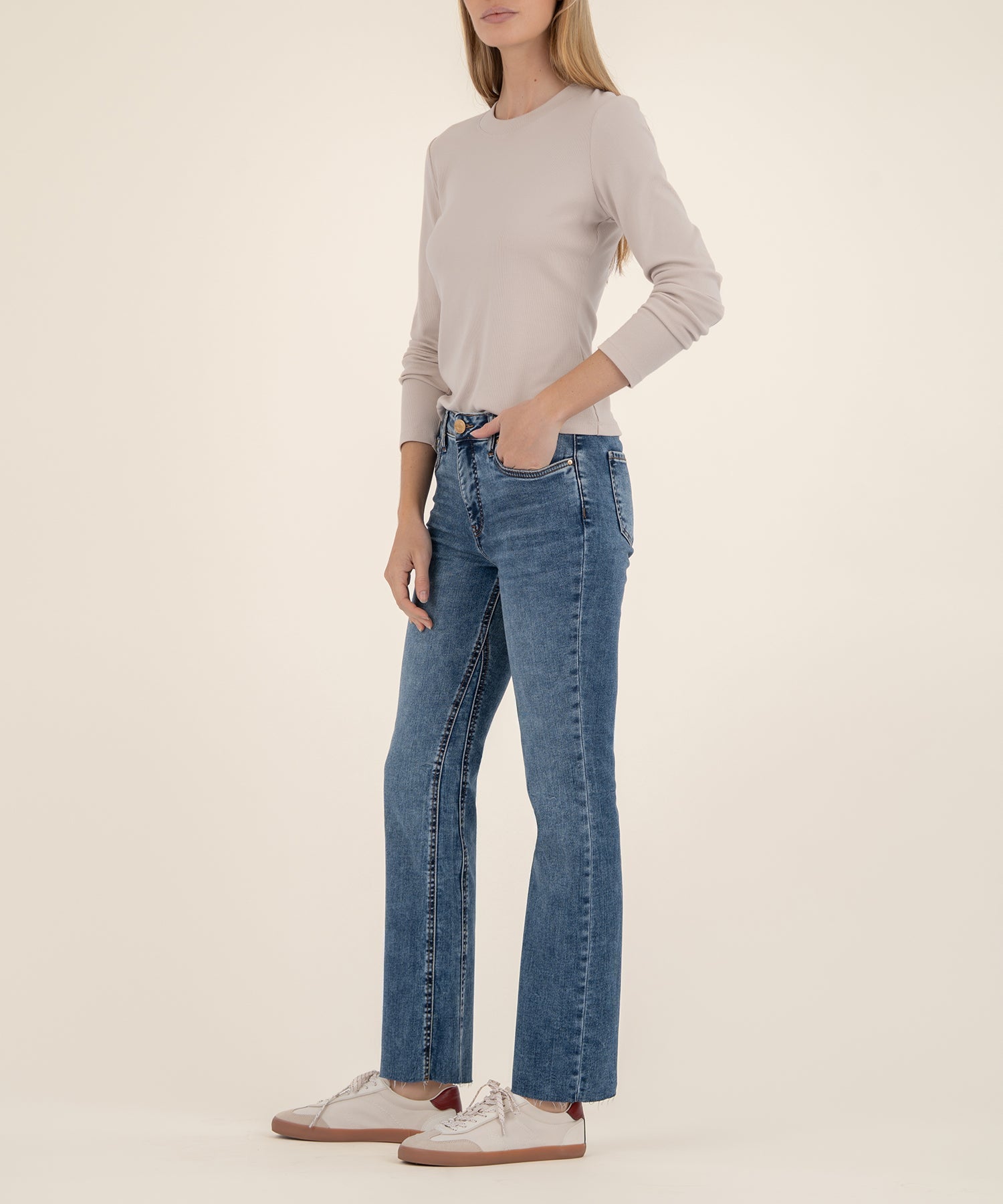 Kelly High Rise Flare, Petite in Heroic Wash