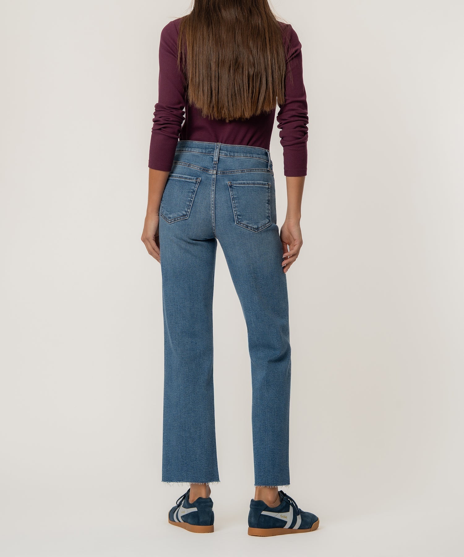 Avery High Rise Straight Leg, Petite in Building Wash