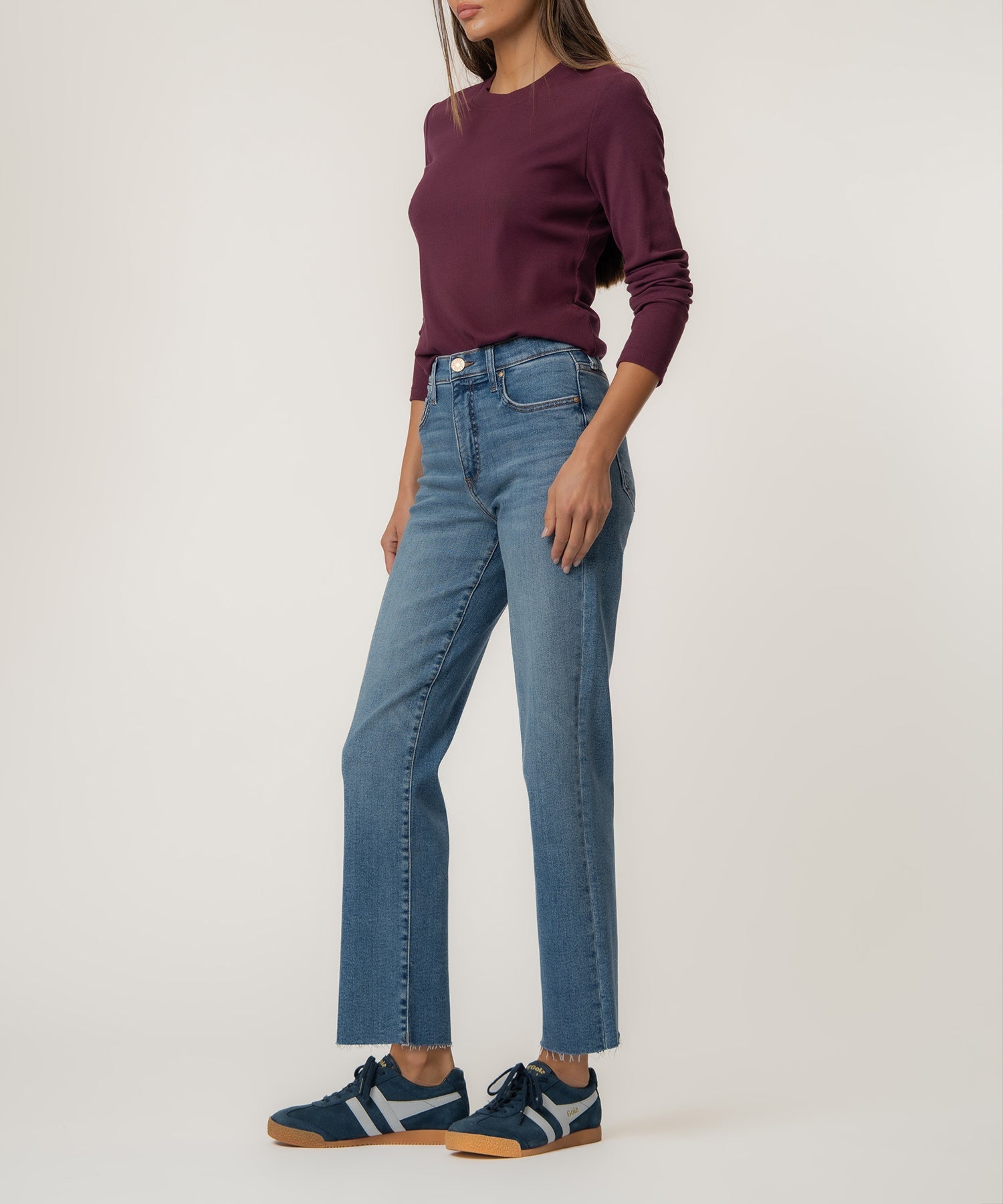 Avery High Rise Straight Leg, Petite in Building Wash